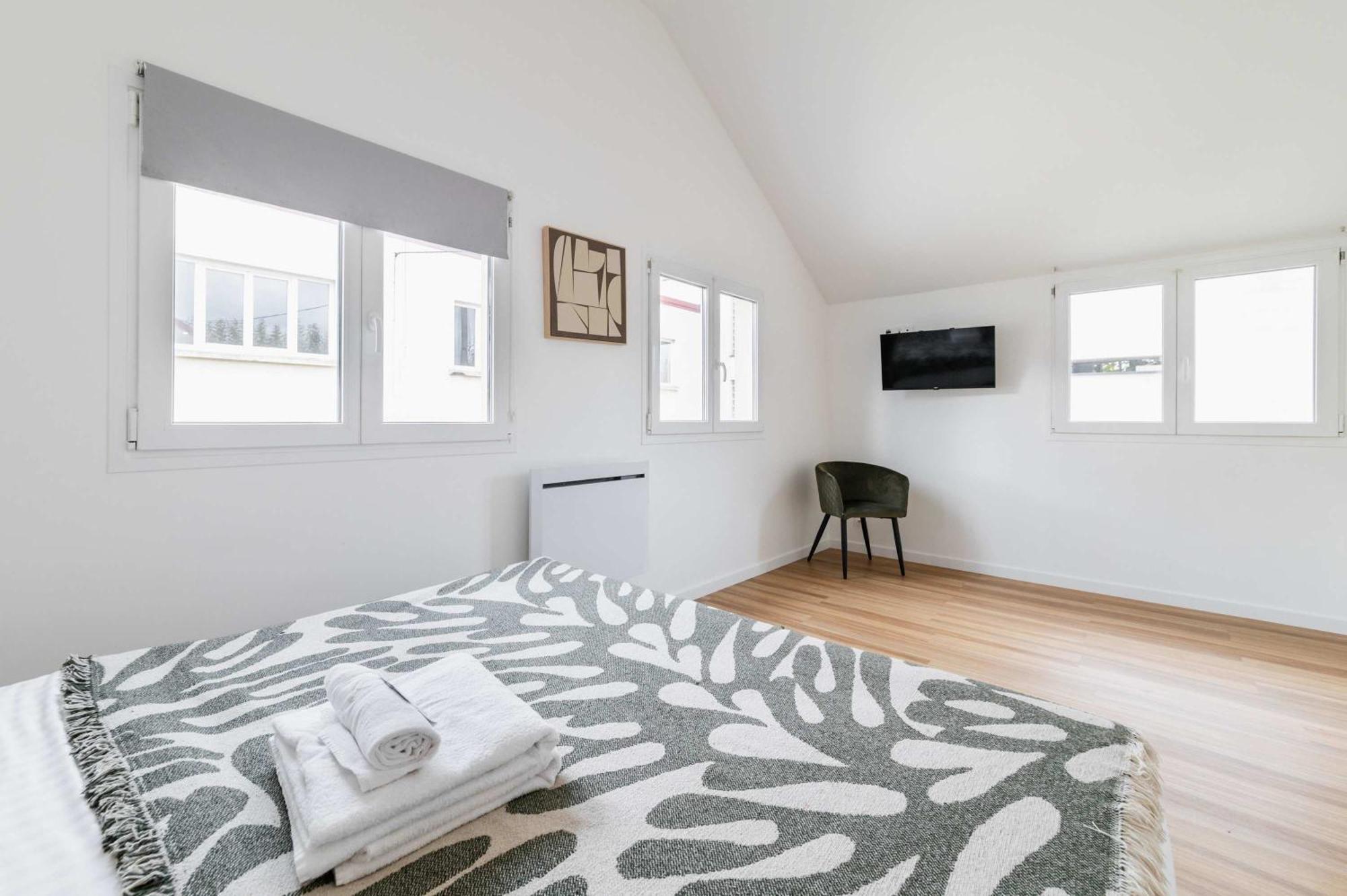 Villa Romainville Paris Pour 8 Personnes - Flat-Guest Kültér fotó